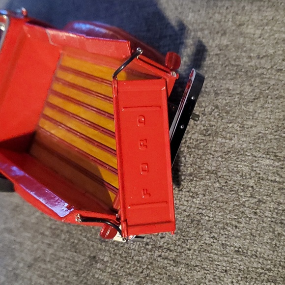 1956 Ford F-100 Pickup The Danbury Mint - Picture 9 of 10